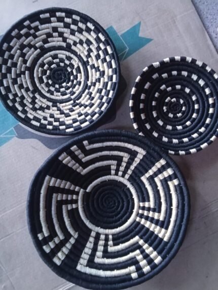 Handmade Decorative Wall Basket (Black)